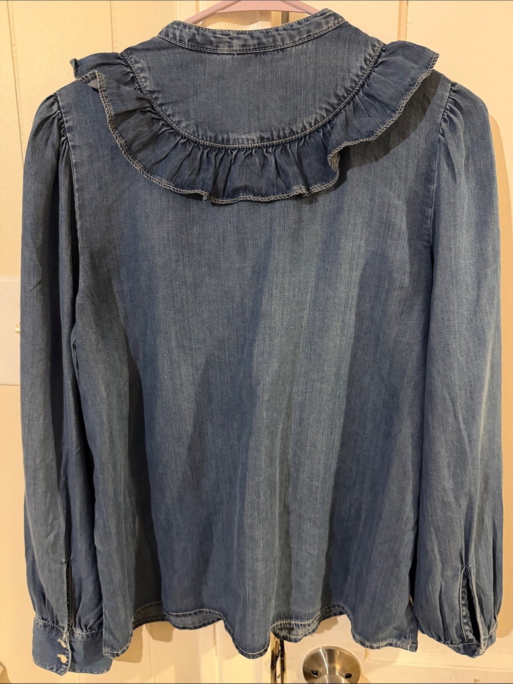 Levi's Indigo Chambray Button-Up Shirt - Picture 4 of 4
